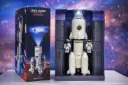 Raumschiff mit Weltraumbeleuchtung + 2 Figuren